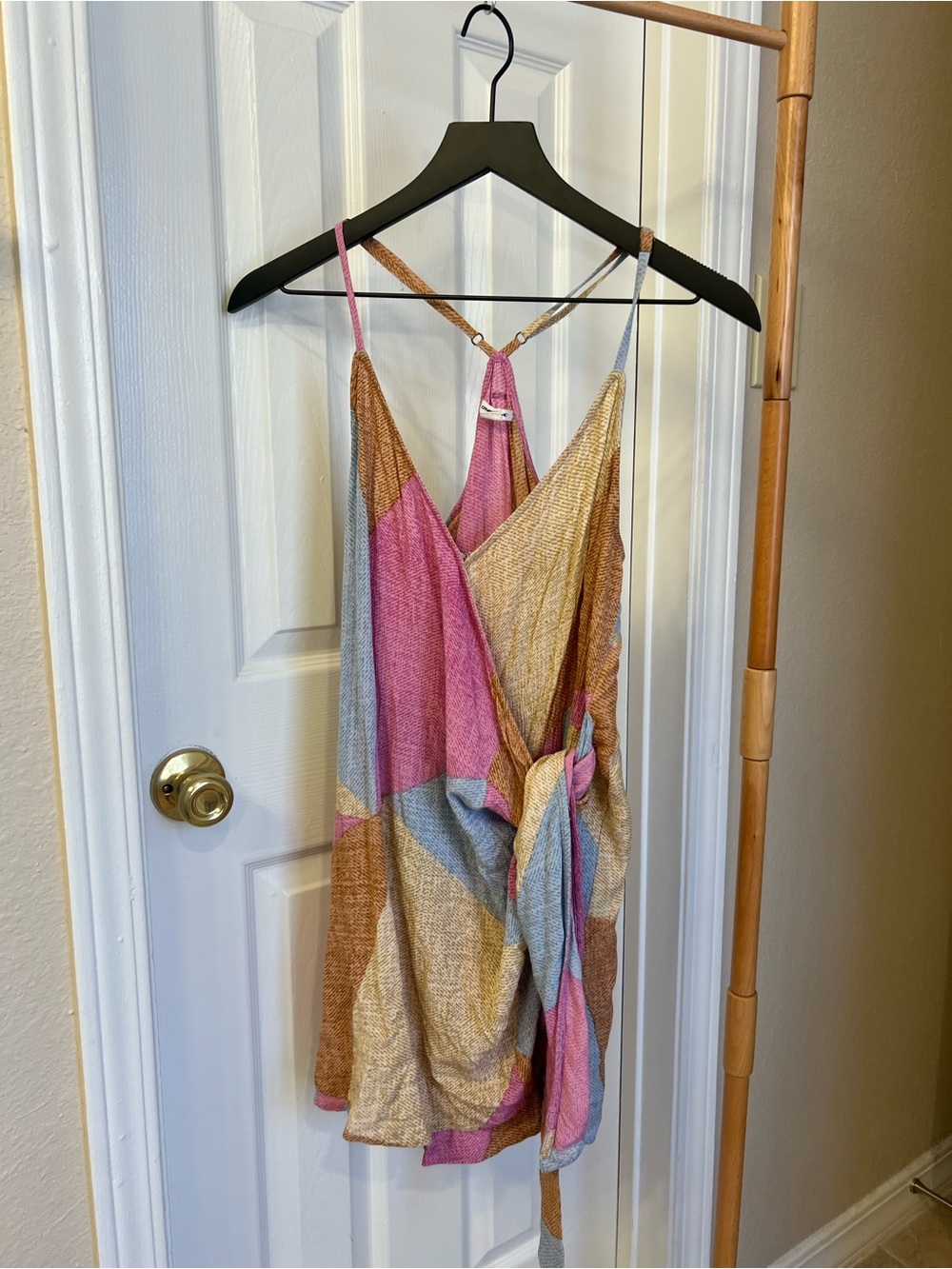 O'Neill Pink Gold Blue Colorblock Asymmetrical Tie-Front Dress